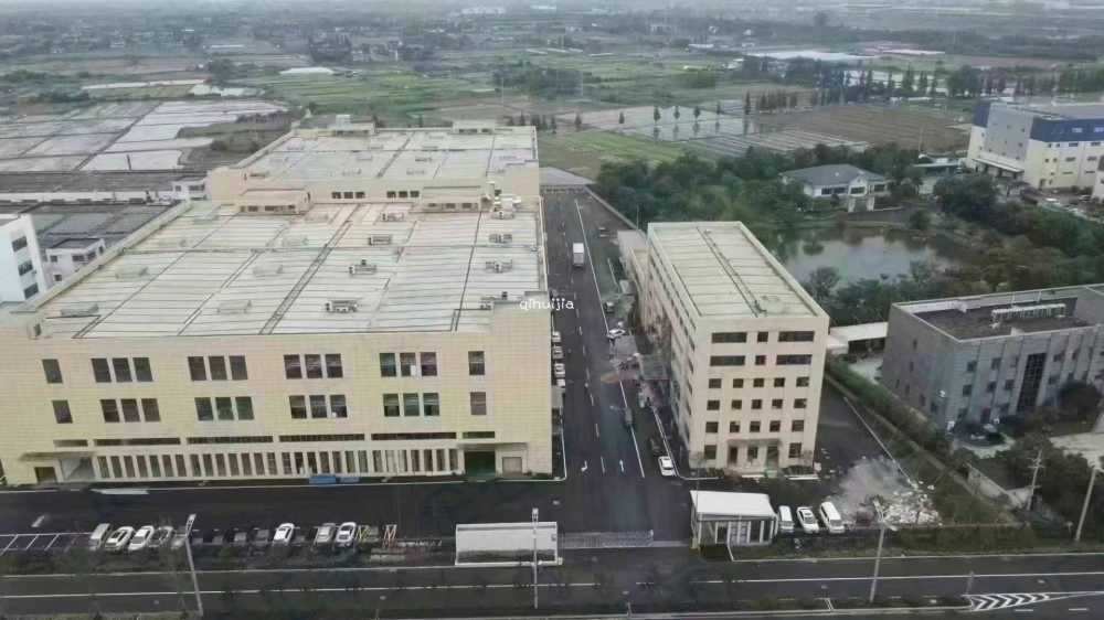 5吨货梯,行车牛腿,精装办公、宿舍、食堂