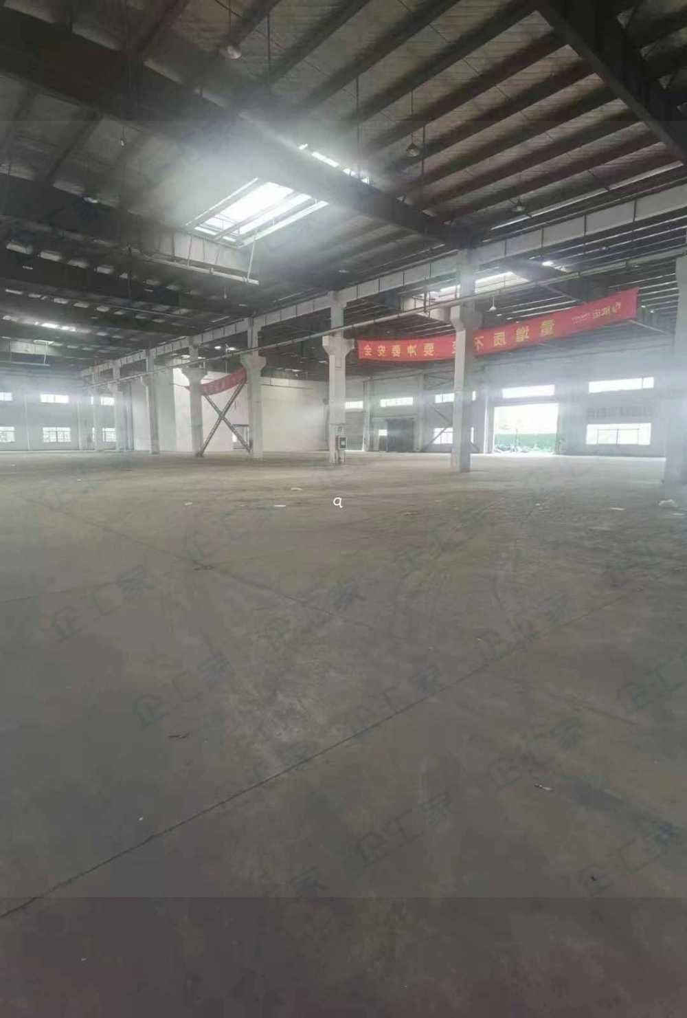 层高11米有牛腿,配电1000kv,消防丙类