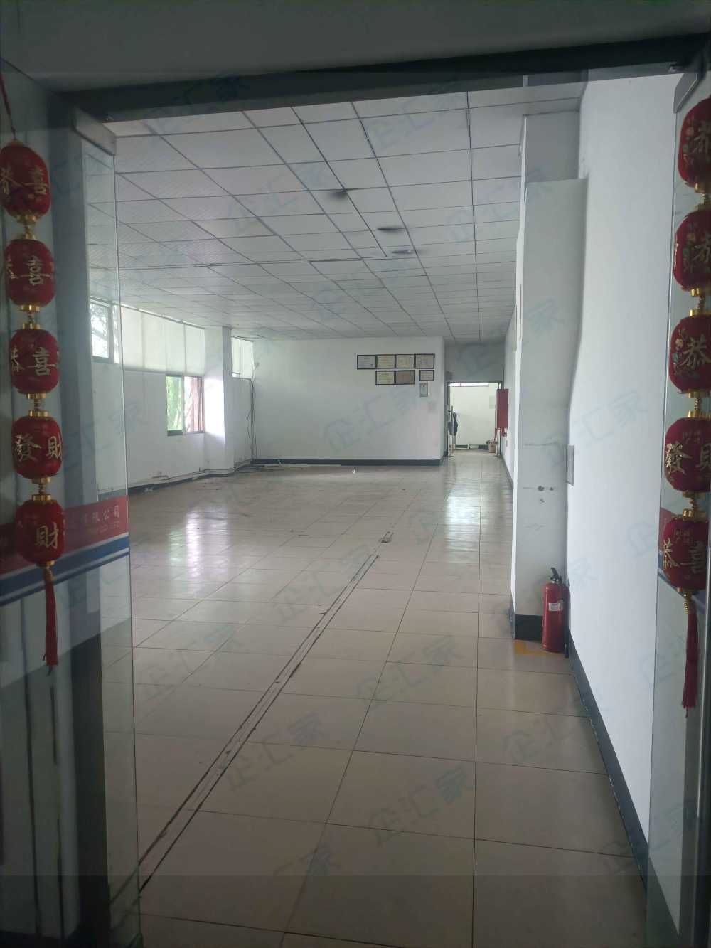 独门独院,建材园,滴水8米以上