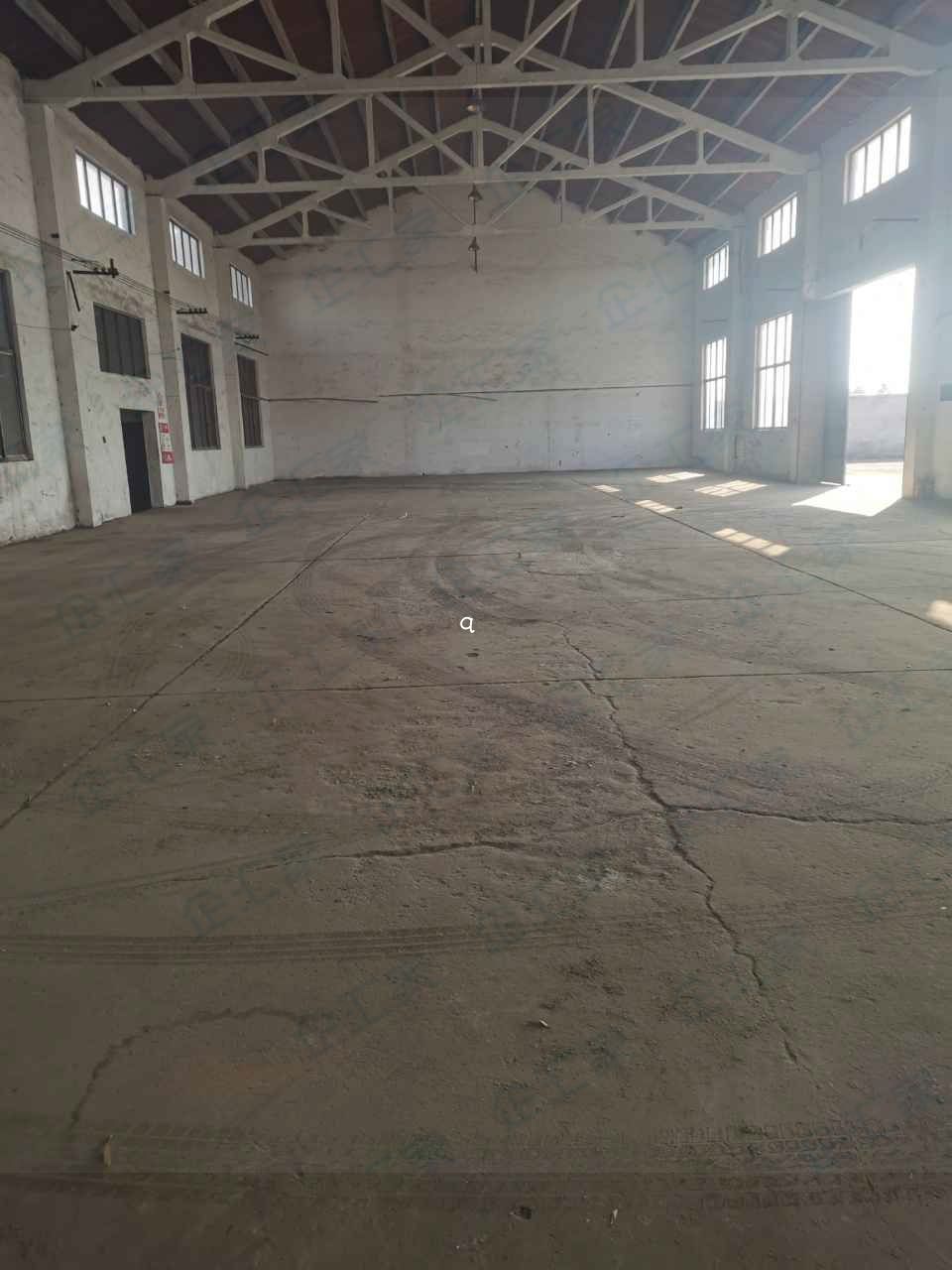 独门独院、800平方,层高9米,配电100kv