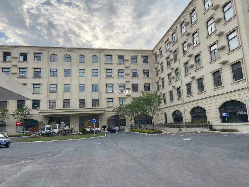 精装修,环氧地坪,带空调