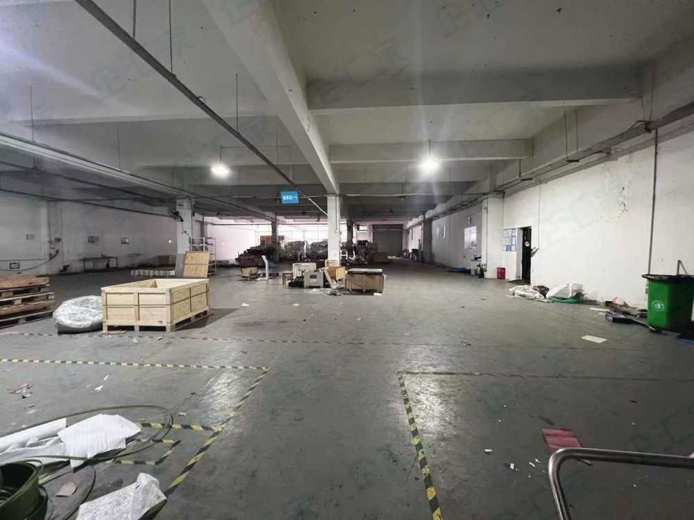 业主直租,配套食堂,精装办公