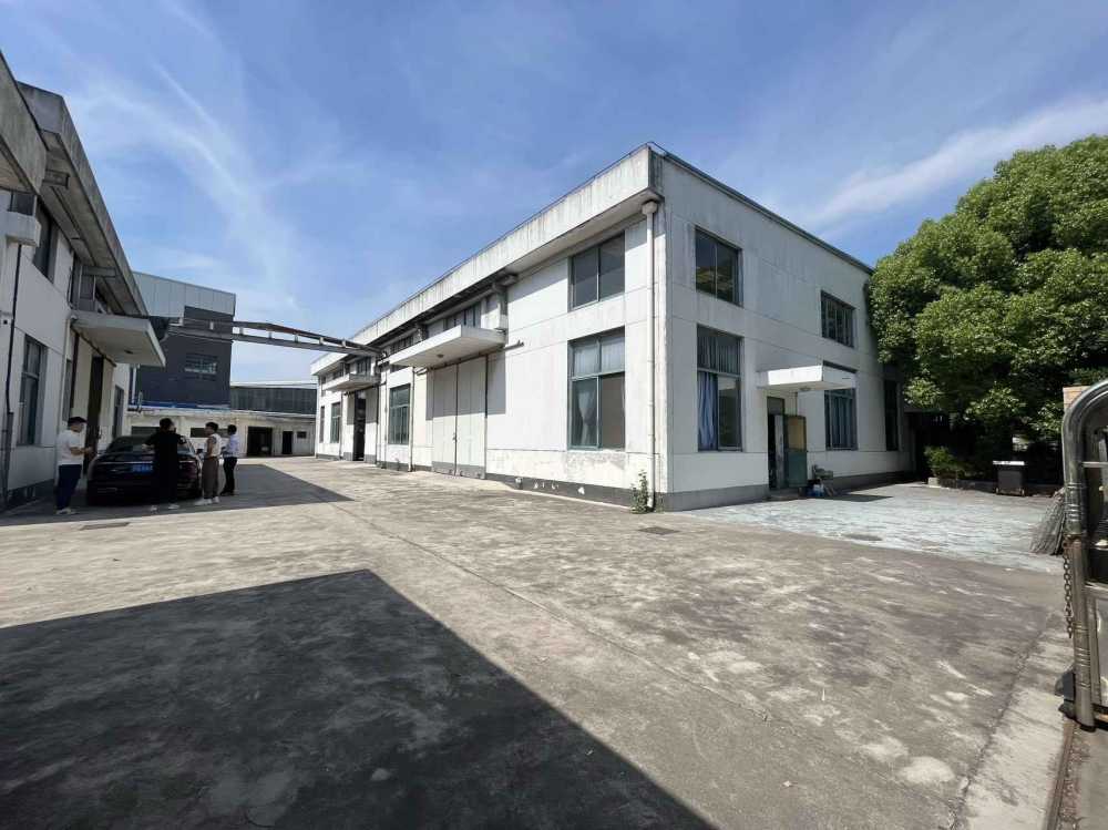 独门独院环境好，交通便利离地铁2公里，价格便宜好谈