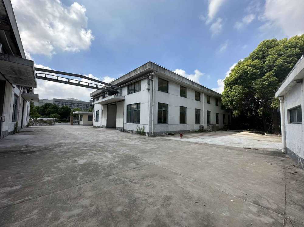 独门独院环境好，交通便利离地铁2公里，价格便宜好谈