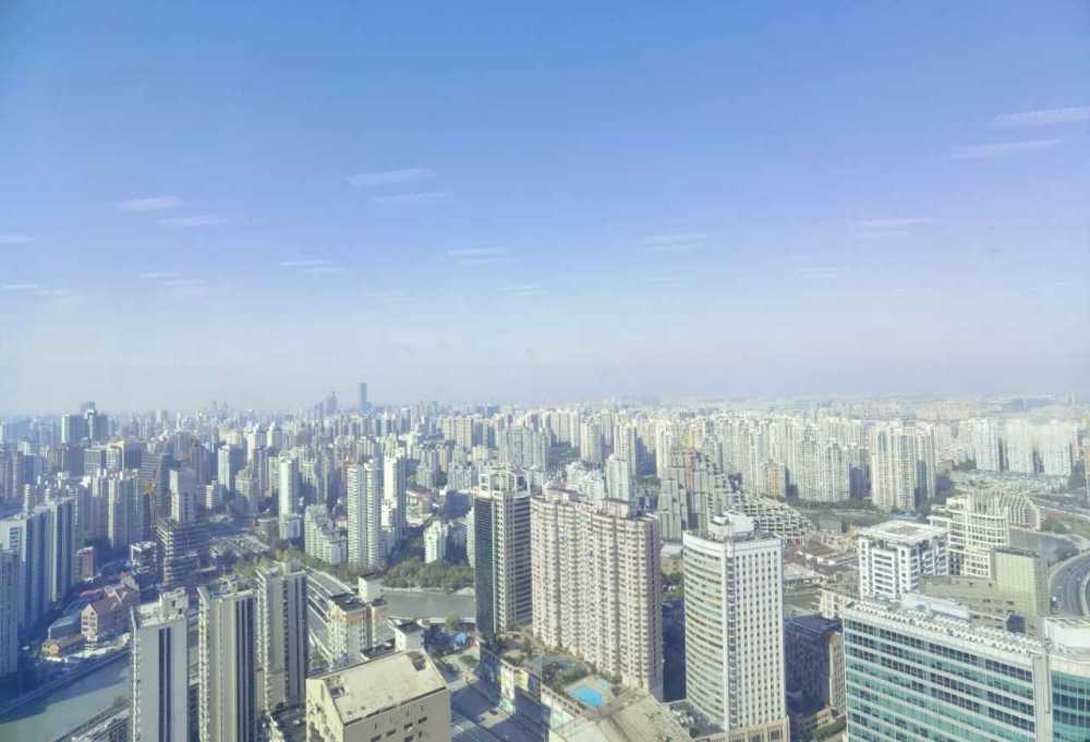 精装修,带家具