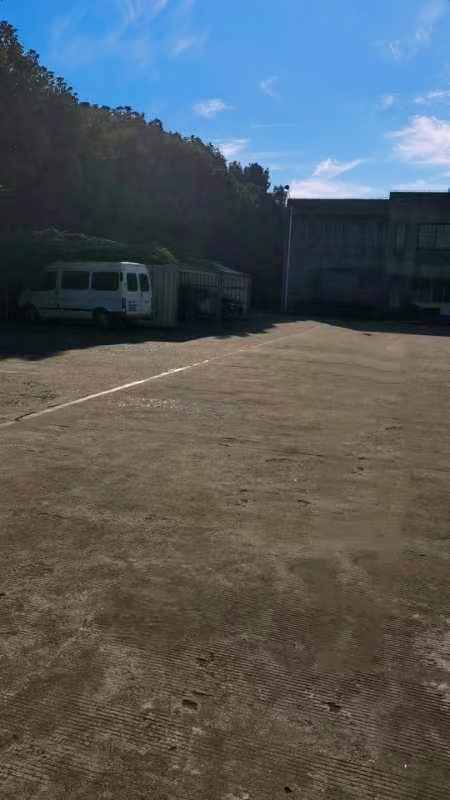层高：13米, 行车10吨多部,配电500KV可增容