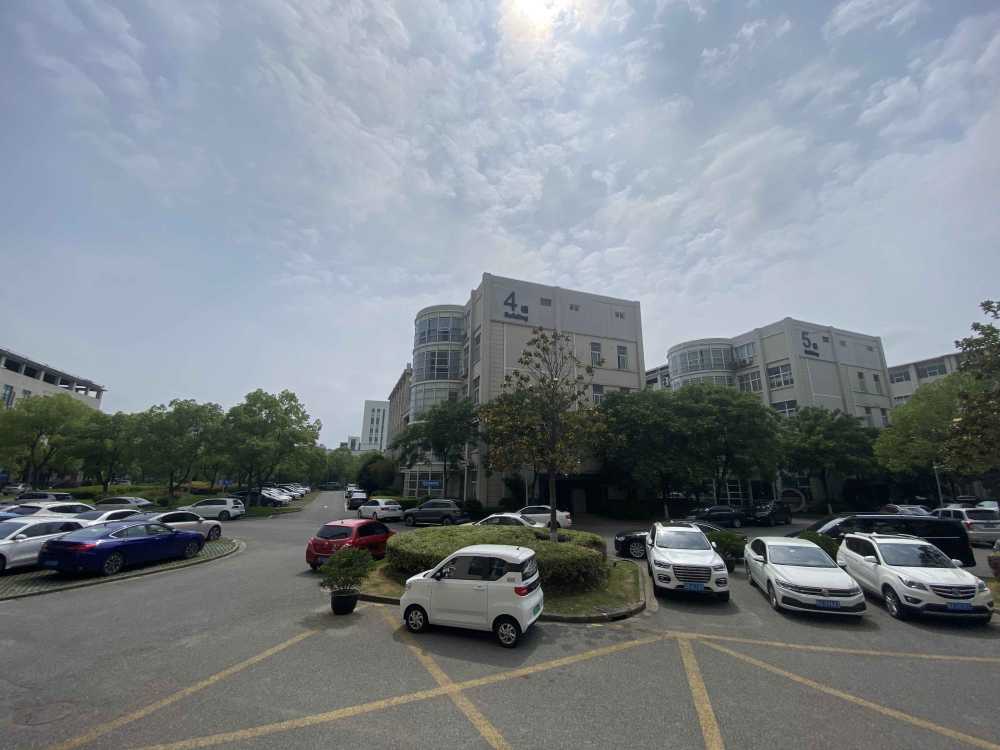 104板块,层高4米,精装修