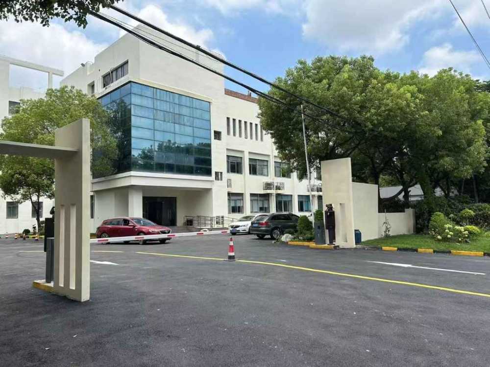 精装办公室,空中花园集休闲商务