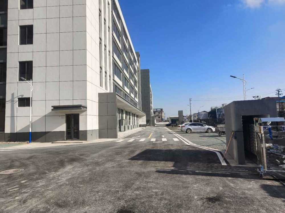 层高9米,配电30000kva,承重800KG