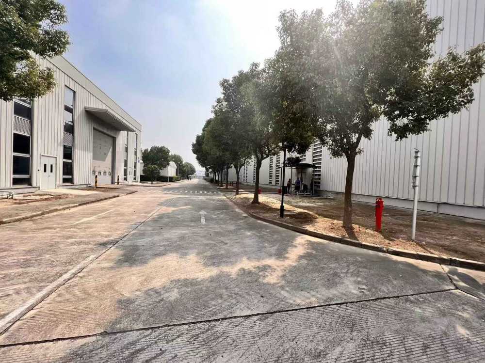 104板块,层高14米,配电5800KVA