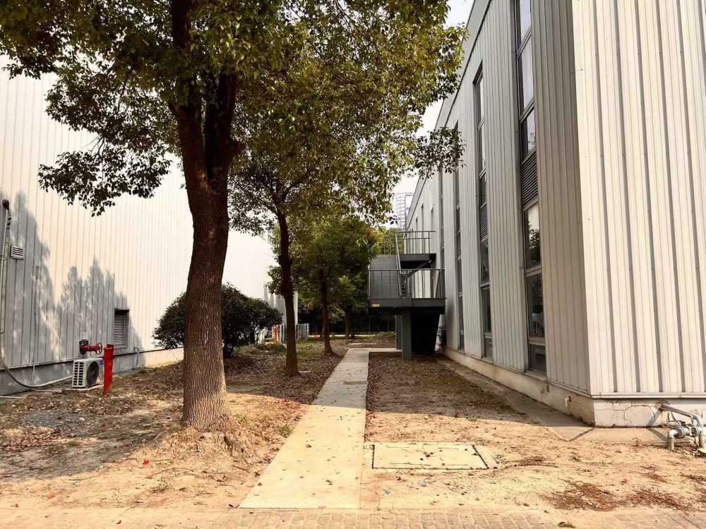 104板块,层高14米,配电5800KVA