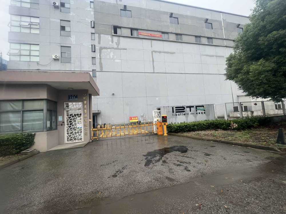 丙二类带喷淋,双部客货梯三T.二T,可办环平