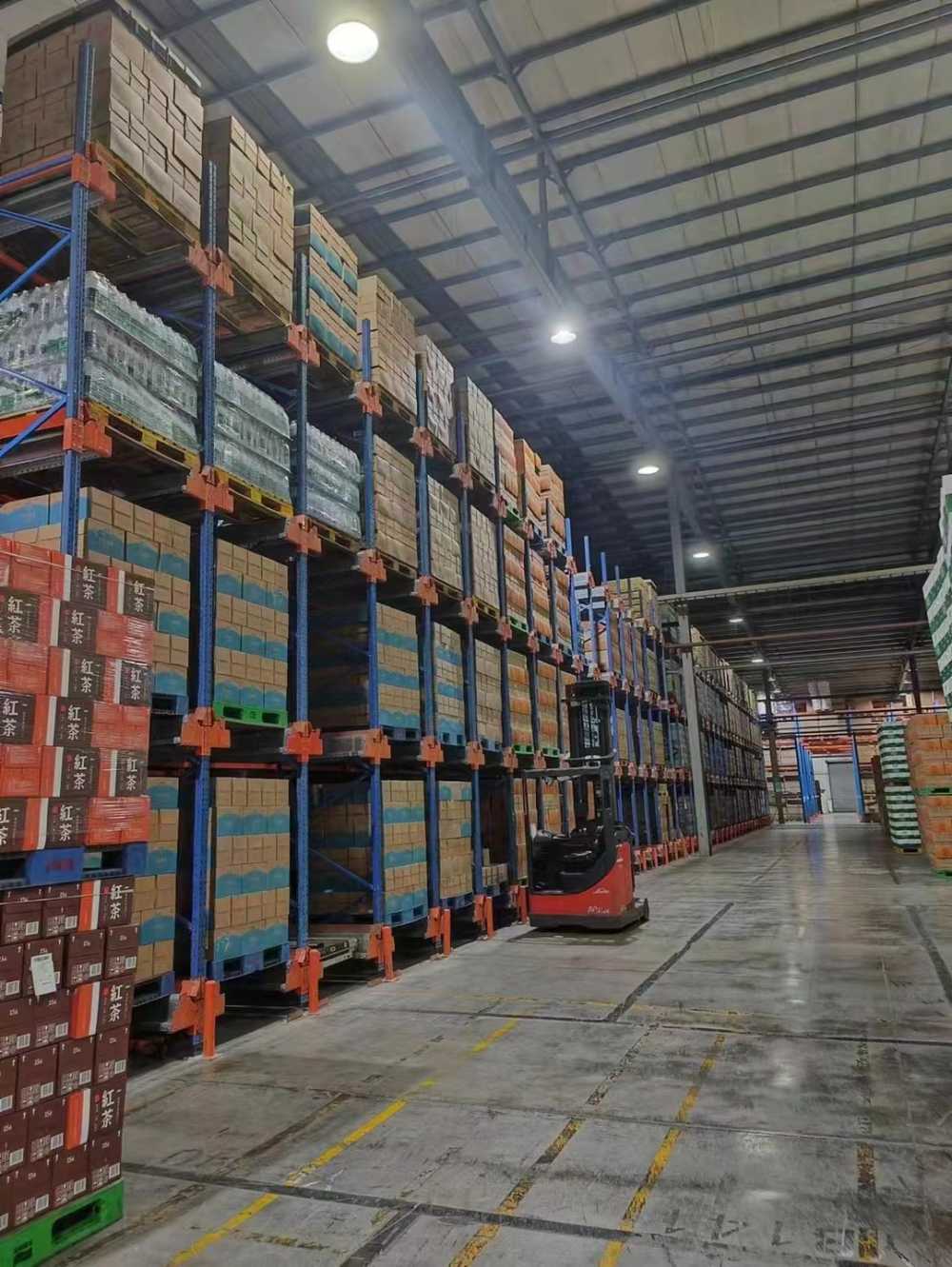 独门独院单层仓库带航车