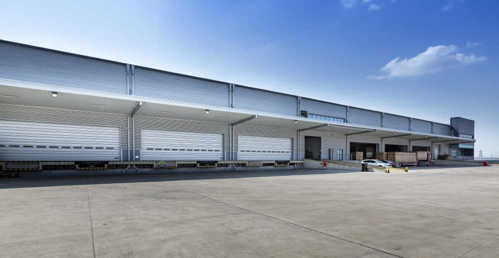 全天物业服务,机场附近,紧贴高速