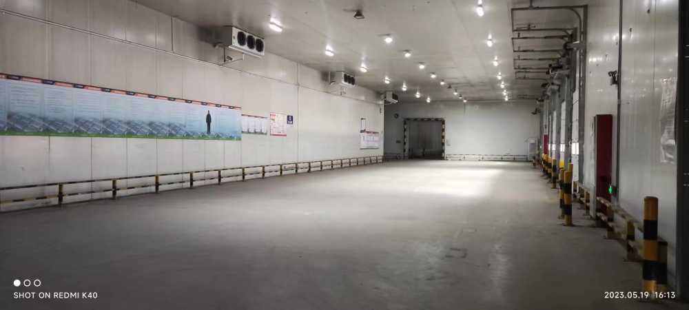 层高8米,丙二类,6米雨棚,宿舍办公