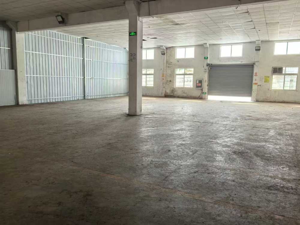 独门独院,带食堂