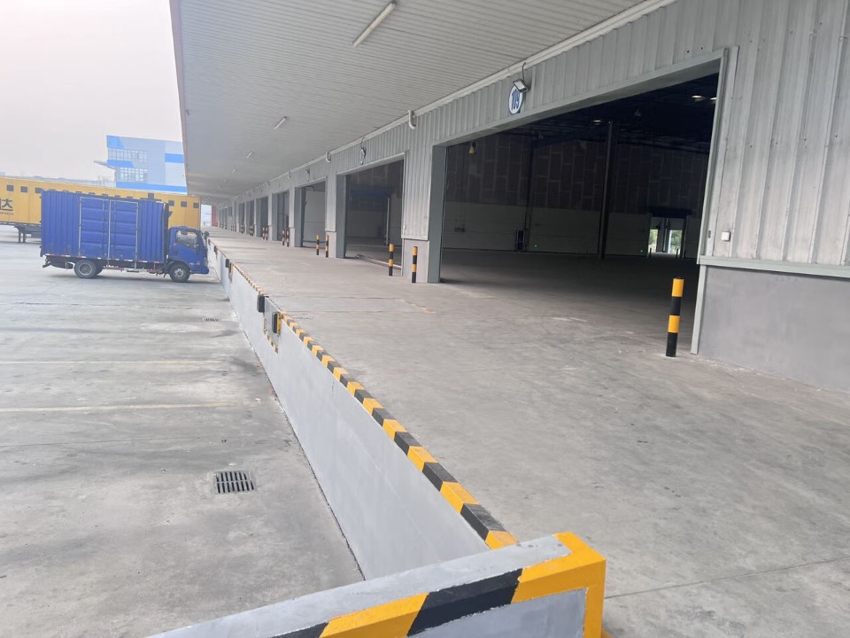 双层坡道库，,带月台，