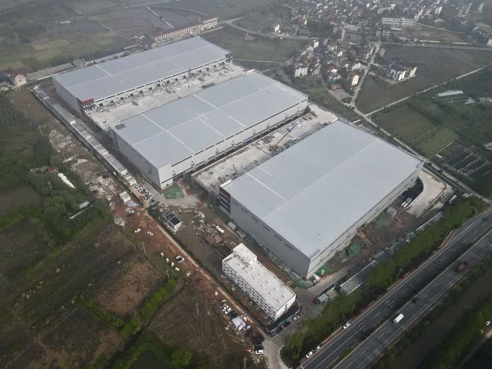 带月台，,坡道入库，,，丙二类，