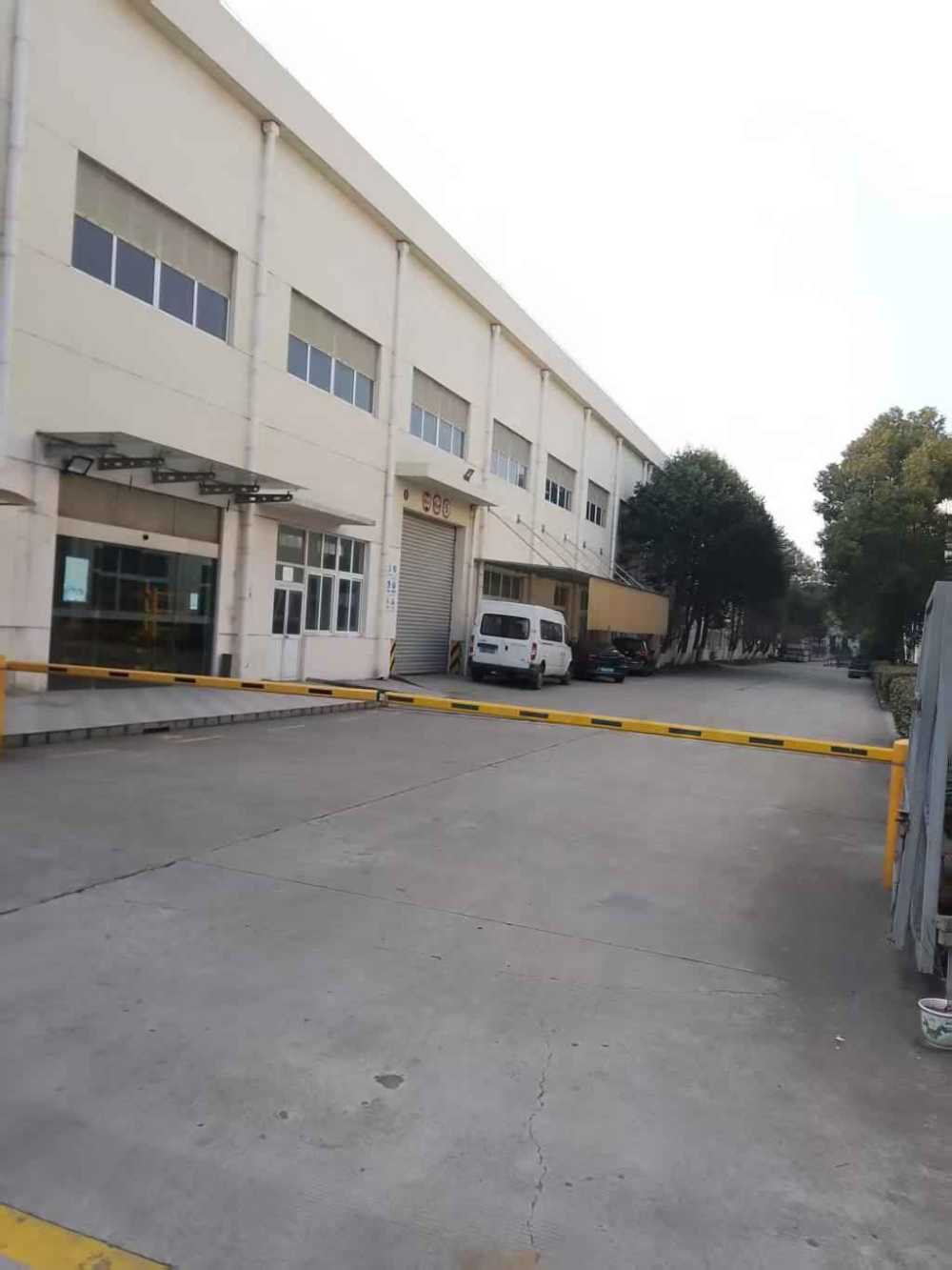 可整租,半年付