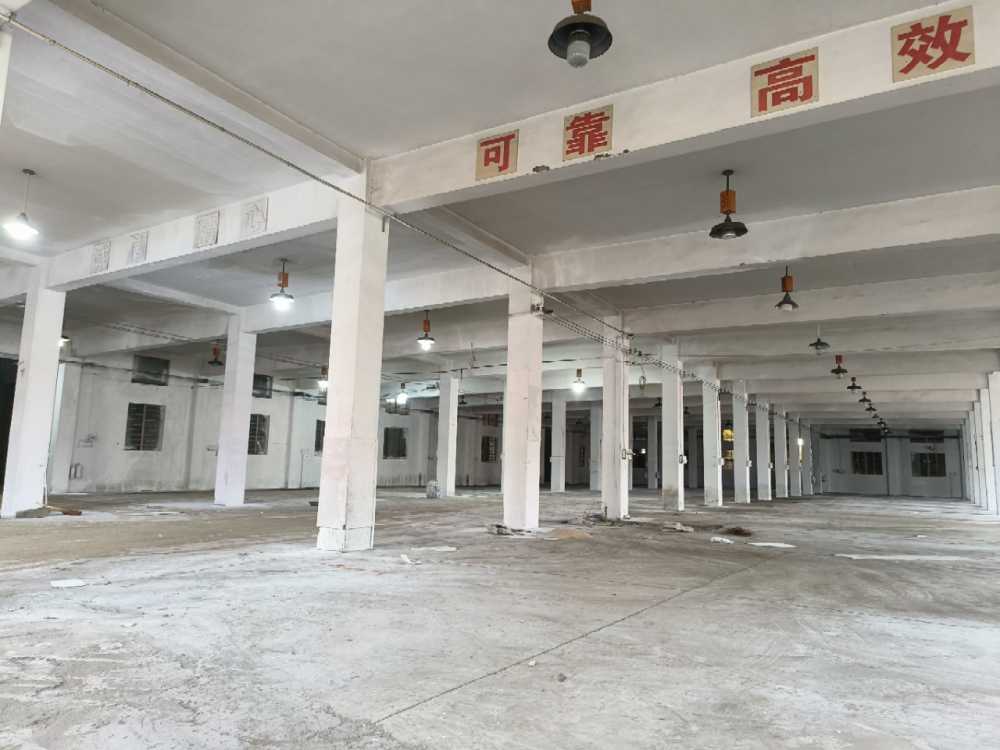 带100吨地磅，,17.5拖挂进出无忧
