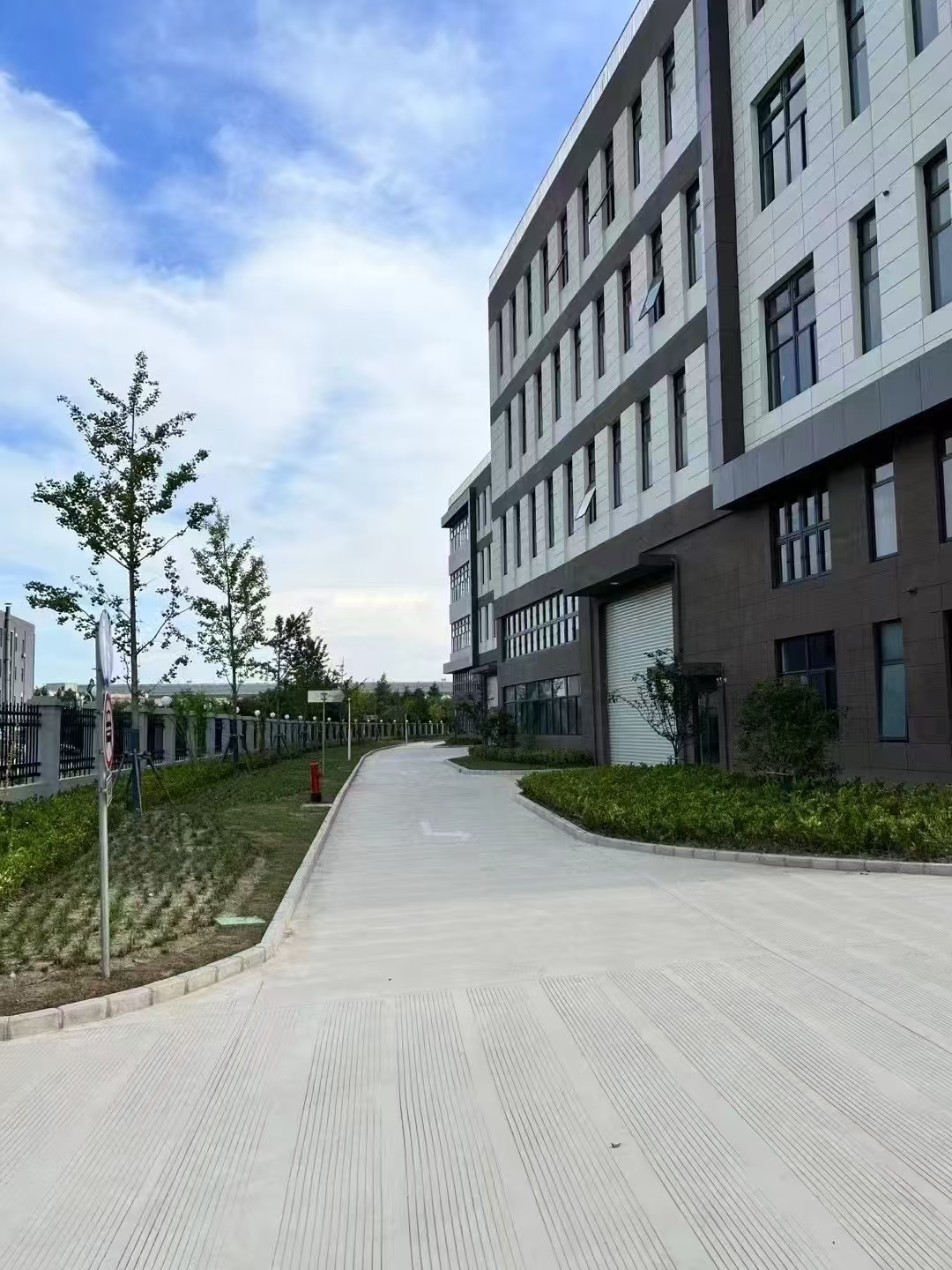 新建厂房，双层，丙二类喷淋消防